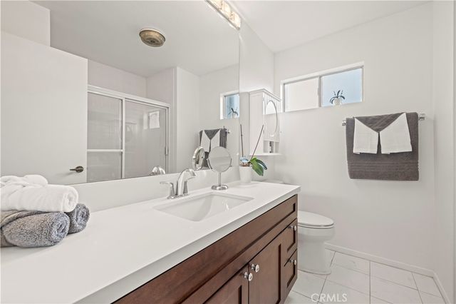 18150 Andrea Circle S 1, Northridge, CA 91325