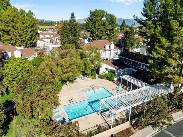 18150 Andrea Circle S 1, Northridge, CA 91325