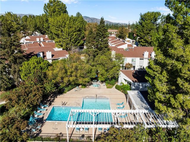 18150 Andrea Circle S 1, Northridge, CA 91325