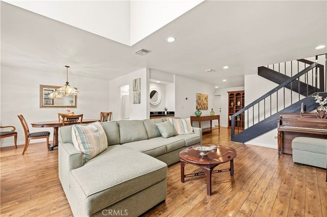 18150 Andrea Circle S 1, Northridge, CA 91325