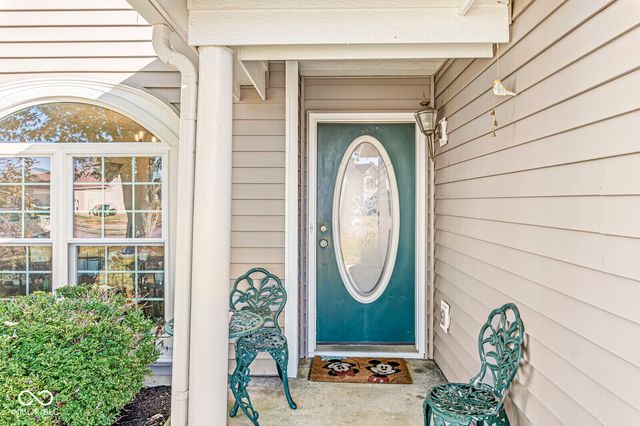 564 Zephyr Way, Westfield, IN 46074