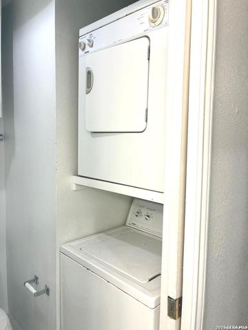 4803 Hamilton Wolfe Rd Apt 103, San Antonio, TX 78229