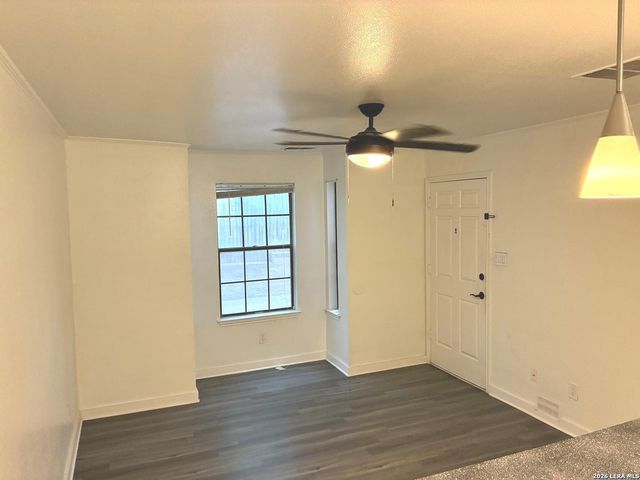 4803 Hamilton Wolfe Rd Apt 103, San Antonio, TX 78229