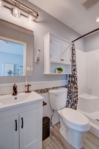 2770 Henry Street, Lake Station, IN 46405