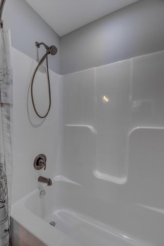 2770 Henry Street, Lake Station, IN 46405