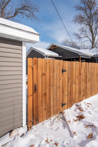 2770 Henry Street, Lake Station, IN 46405