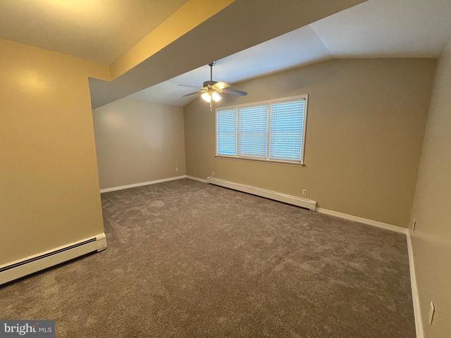 2249 W WALNUT ST, Colmar, PA 18915