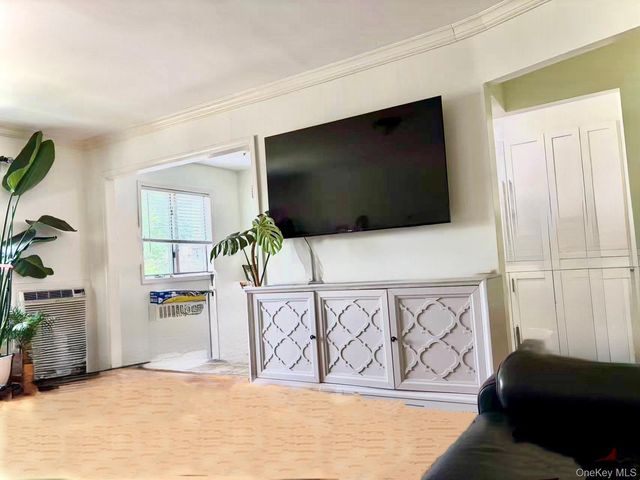 6927 169th Street, Fresh Meadows, NY 11365