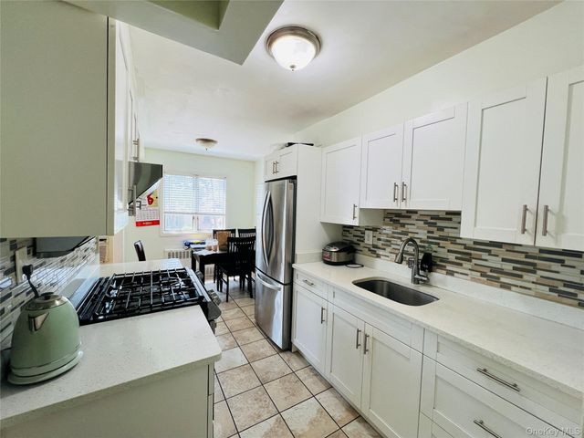 6927 169th Street, Fresh Meadows, NY 11365