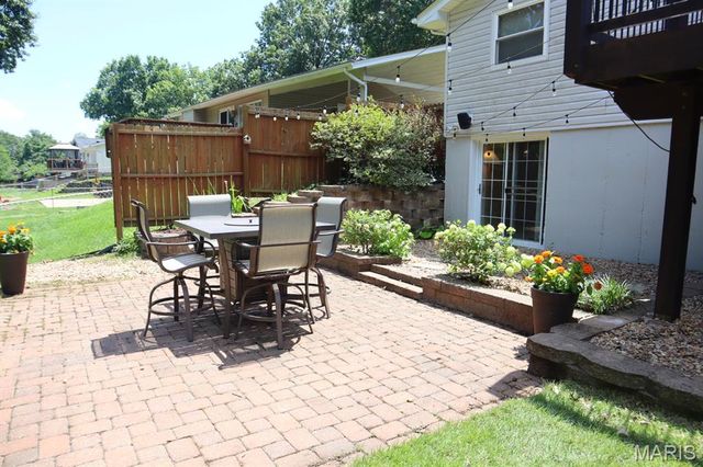 672 Towerwood Drive, Ballwin, MO 63021