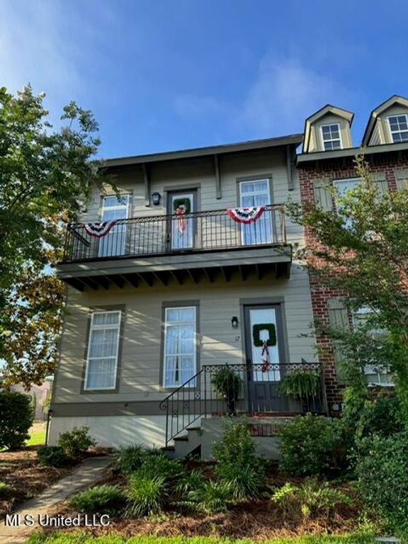 17 Bellegrass Boulevard, Hattiesburg, MS 39402