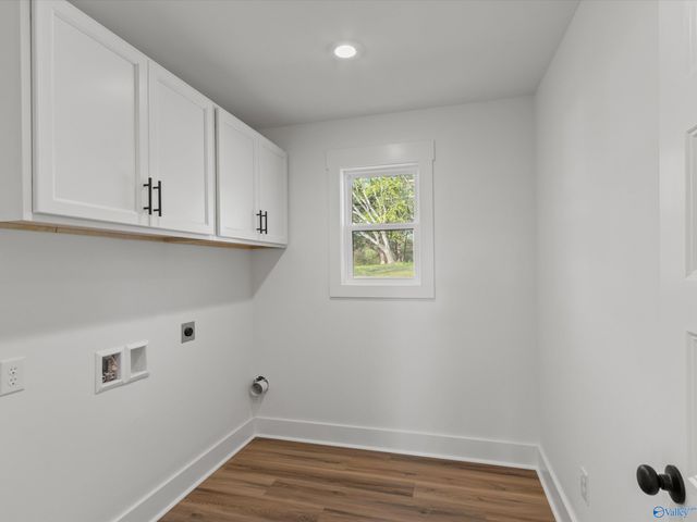 56 Nixon Drive, Guntersville, AL 35976