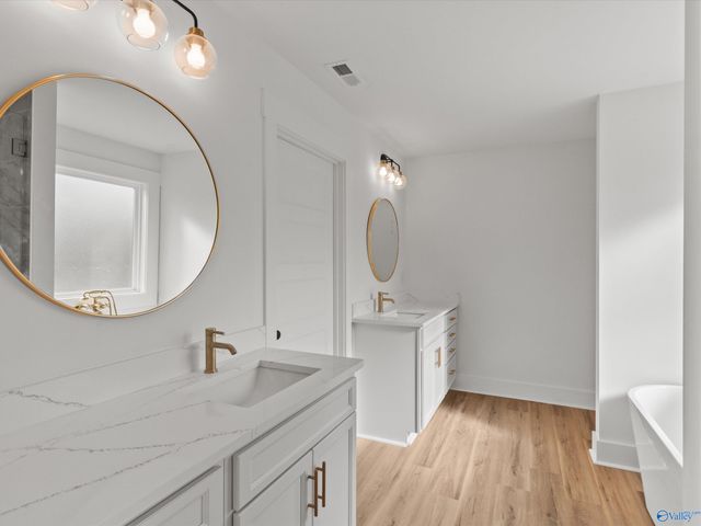 56 Nixon Drive, Guntersville, AL 35976