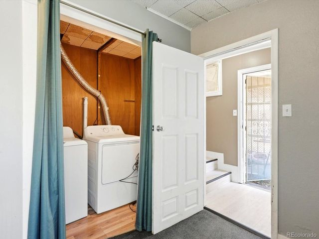 1685 Clinton St, Aurora, CO 80010