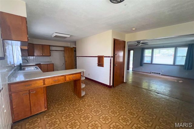 1542 Lindell Boulevard, Granite City, IL 62040