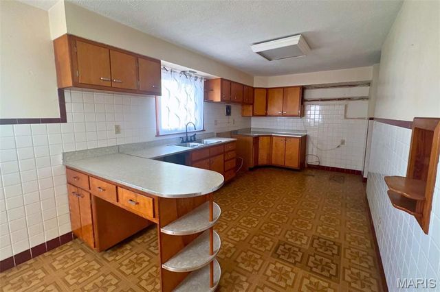 1542 Lindell Boulevard, Granite City, IL 62040