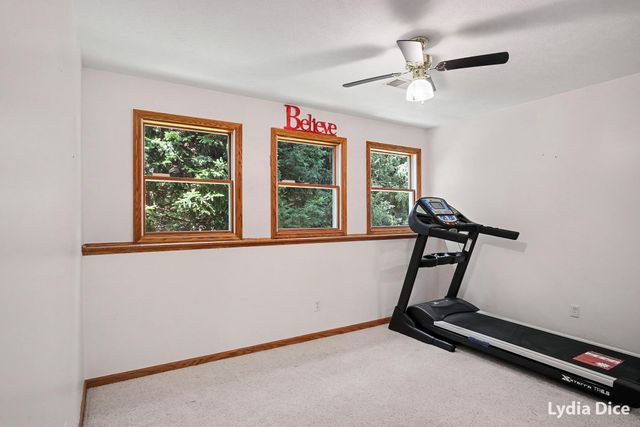 4282 Knapp Valley Court Ne, Grand Rapids Twp, MI 49525