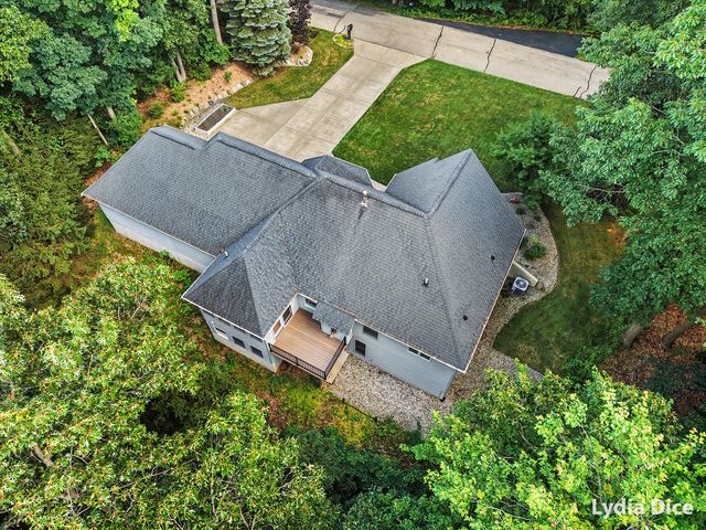 4282 Knapp Valley Court Ne, Grand Rapids Twp, MI 49525