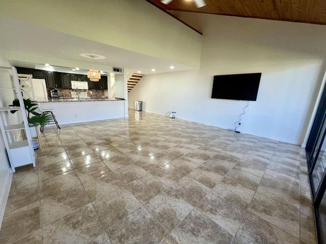 216 Old Meadow Way Way, Palm Beach Gardens, FL 33418