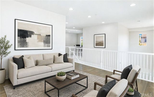 30 Wild Rose, Lake Forest, CA 92630