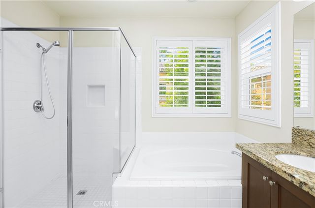 30 Wild Rose, Lake Forest, CA 92630