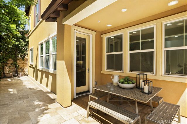 30 Wild Rose, Lake Forest, CA 92630
