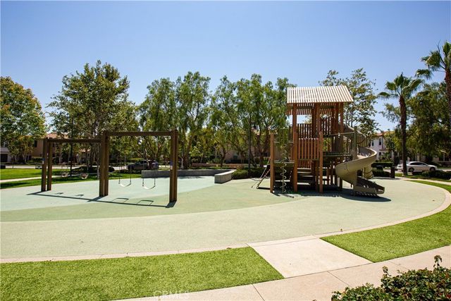 30 Wild Rose, Lake Forest, CA 92630
