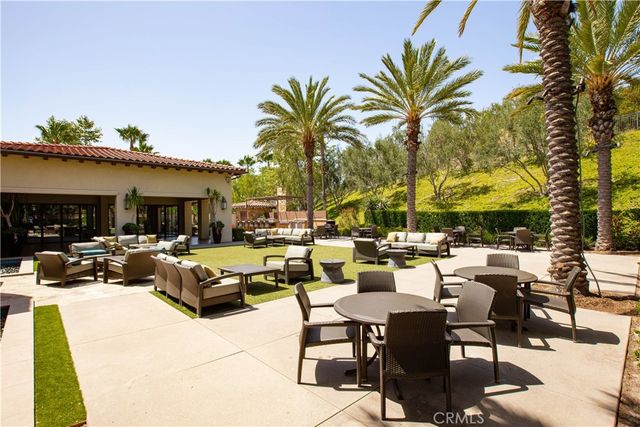 30 Wild Rose, Lake Forest, CA 92630