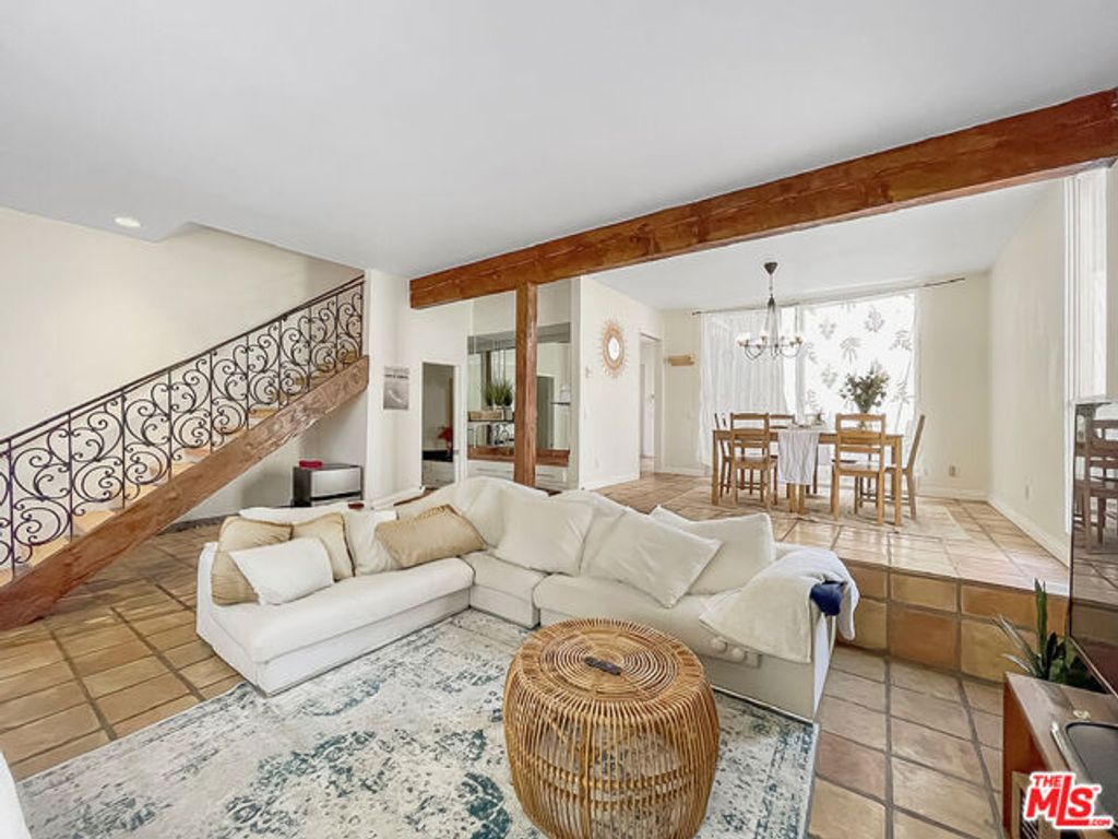 28340 Rey De Copas Lane, Malibu, CA 90265