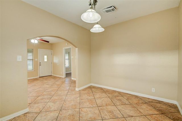 226 E Alabama Street, Brazoria, TX 77422