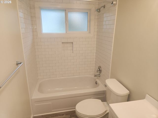 3525 Se 141ST Ave, Portland, OR 97236