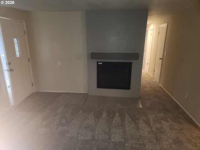 3525 Se 141ST Ave, Portland, OR 97236