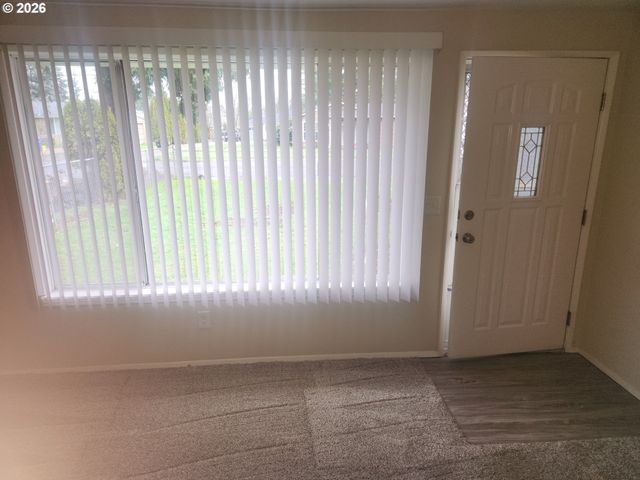 3525 Se 141ST Ave, Portland, OR 97236