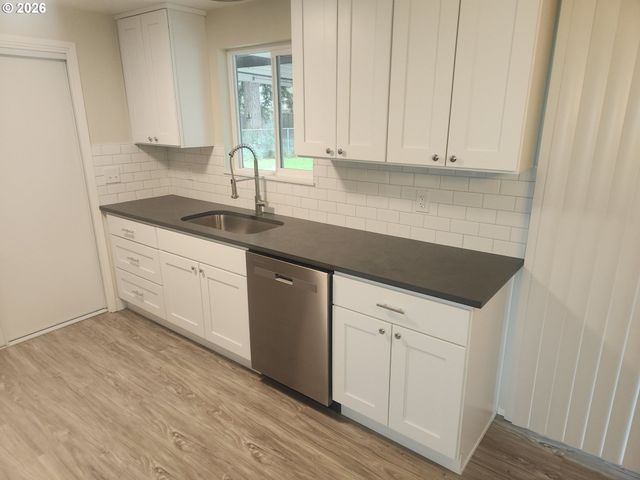 3525 Se 141ST Ave, Portland, OR 97236