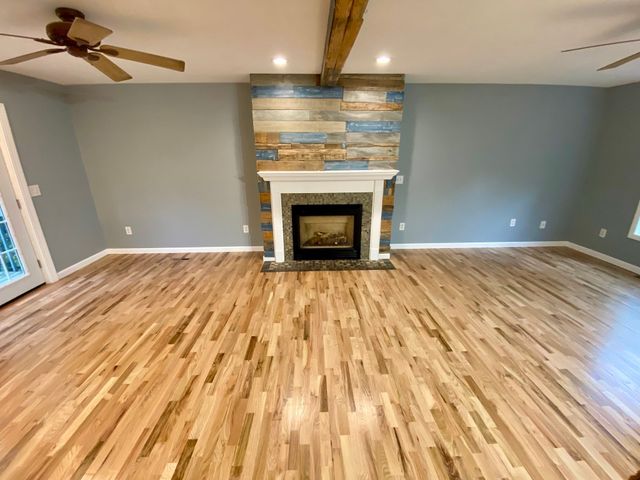 7 Hemlock Hollow, Belchertown, MA 01007