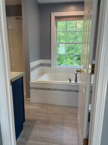 7 Hemlock Hollow, Belchertown, MA 01007