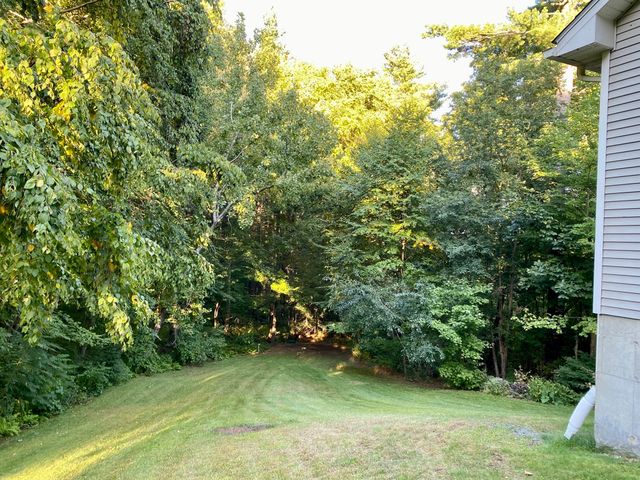 7 Hemlock Hollow, Belchertown, MA 01007