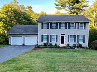 7 Hemlock Hollow, Belchertown, MA 01007