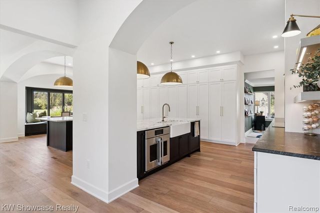 9109 N Territorial Road, Plymouth, MI 48170