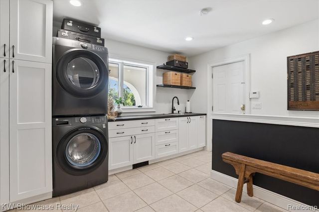 9109 N Territorial Road, Plymouth, MI 48170