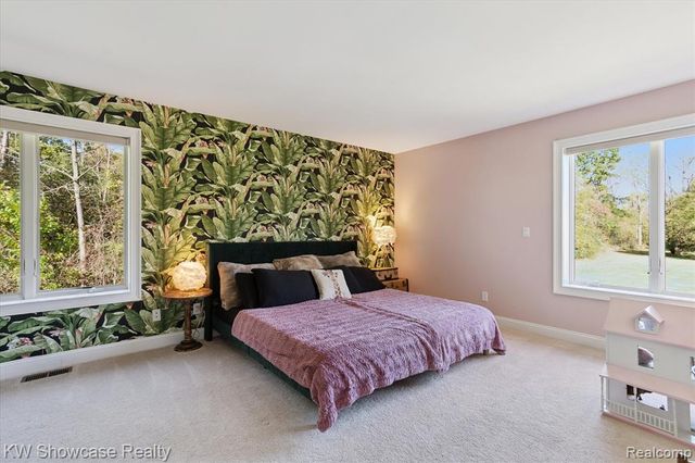 9109 N Territorial Road, Plymouth, MI 48170
