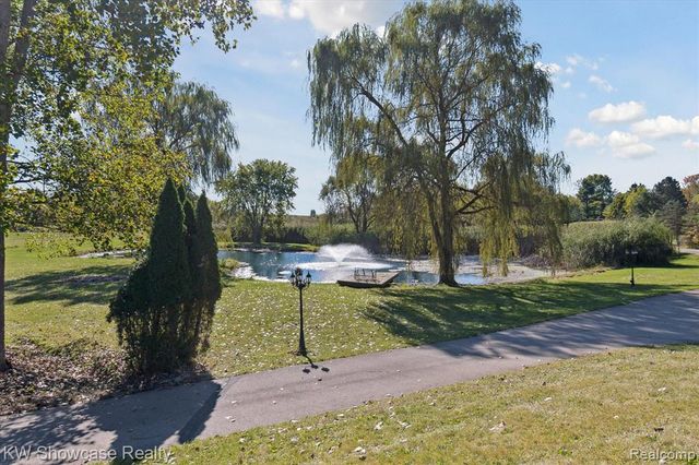 9109 N Territorial Road, Plymouth, MI 48170