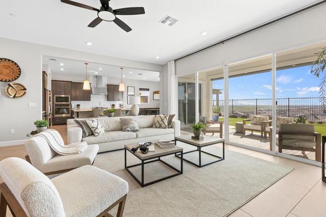 3363 Loggerhead Cir, Folsom, CA 95630