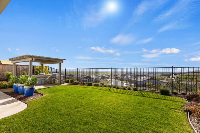 3363 Loggerhead Cir, Folsom, CA 95630