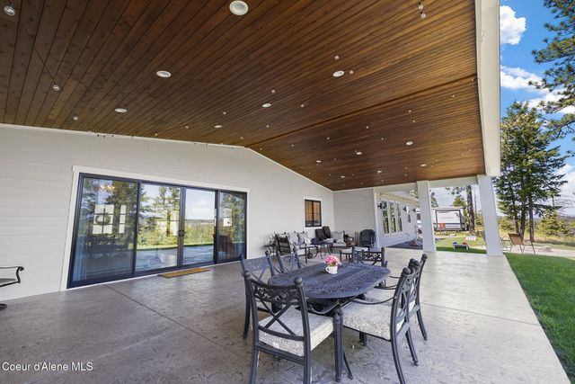 7353 W Riverview DR, Coeur D'alene, ID 83814