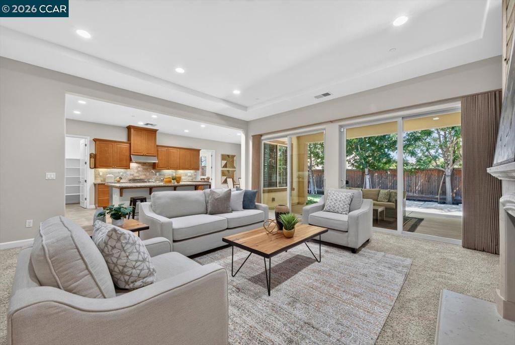 Image 12 of property listing at 447 Avondale Ct, Brentwood, CA 94513