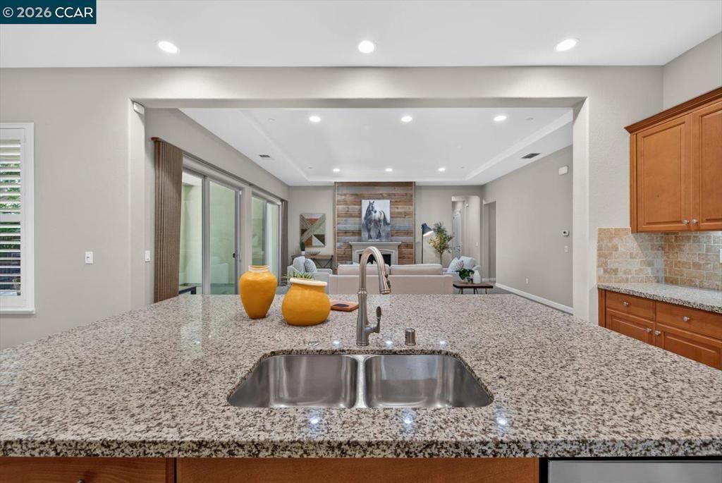Image 17 of property listing at 447 Avondale Ct, Brentwood, CA 94513