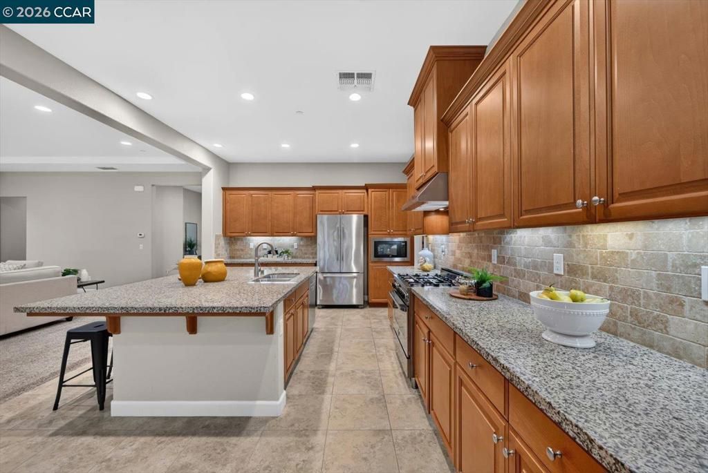 Image 19 of property listing at 447 Avondale Ct, Brentwood, CA 94513
