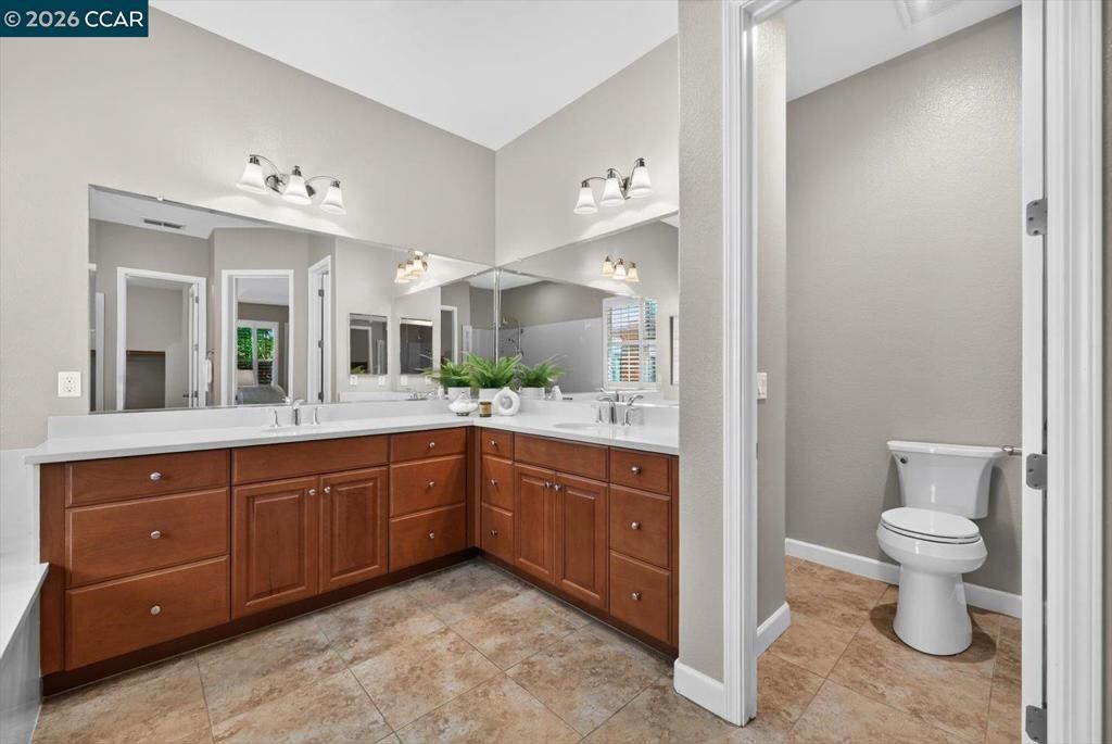 Image 31 of property listing at 447 Avondale Ct, Brentwood, CA 94513