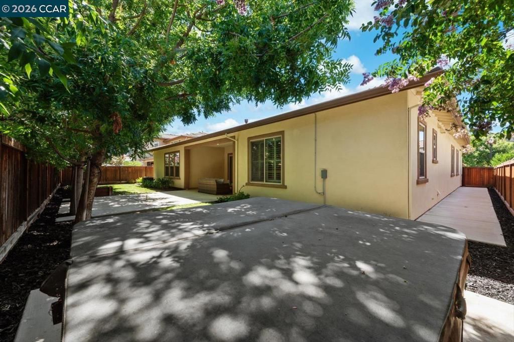 Image 60 of property listing at 447 Avondale Ct, Brentwood, CA 94513